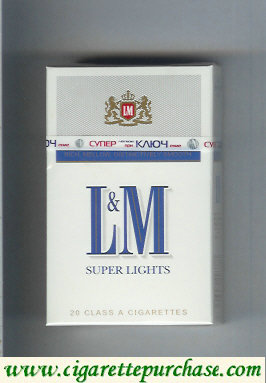 L&M Rich Mellow Distinctively Smooth Super Lights cigarettes hard box
